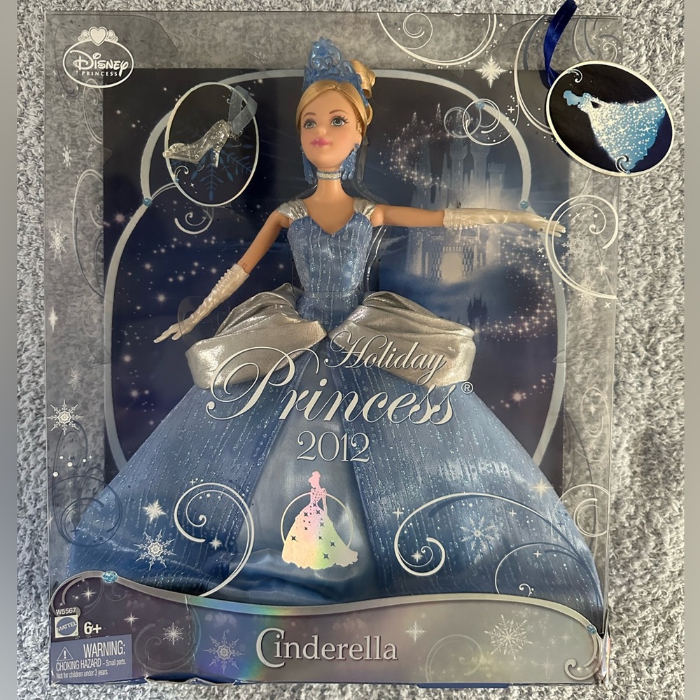 Disney Cinderella Holiday Princess 2012
